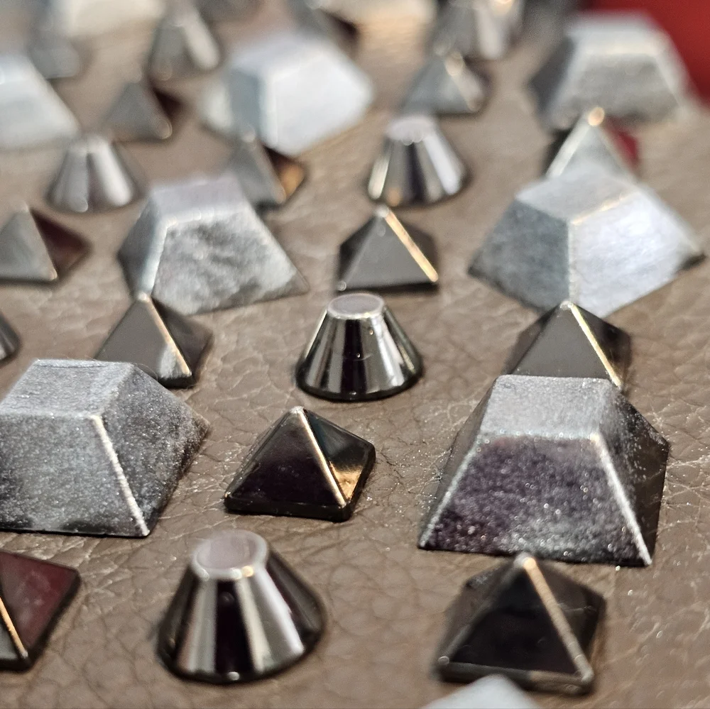 🤎Christian Louboutin Studded Panettone Zip-Around Wallet – Brown & Silver🩶 - Picture 15 of 15